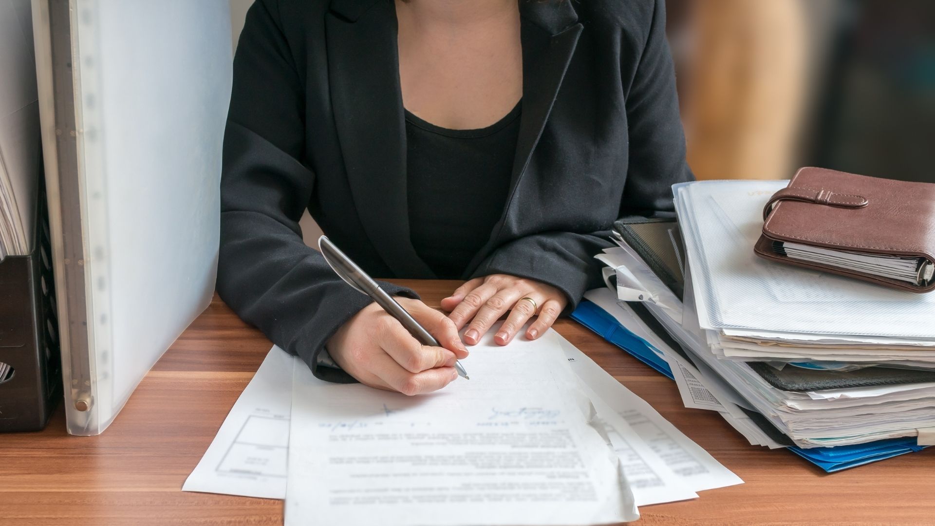 股權(quán)轉(zhuǎn)讓還是借款擔(dān)保