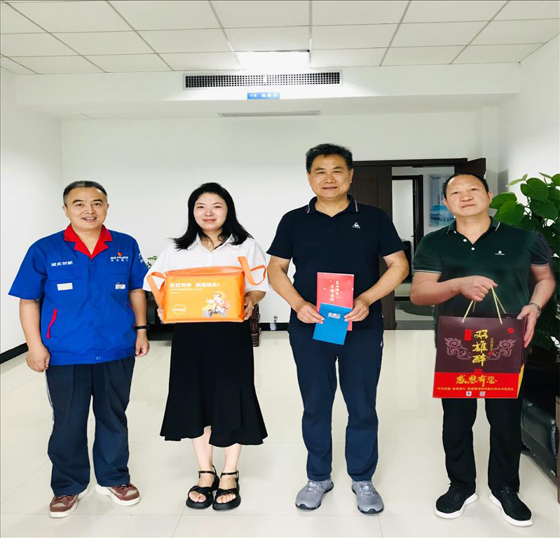 【雙雄醉贊助襄陽企業(yè)家暖心工程系列報道】企業(yè)家余志金、鄧小紅、孫光忠、趙樂成等收到暖心生日祝福