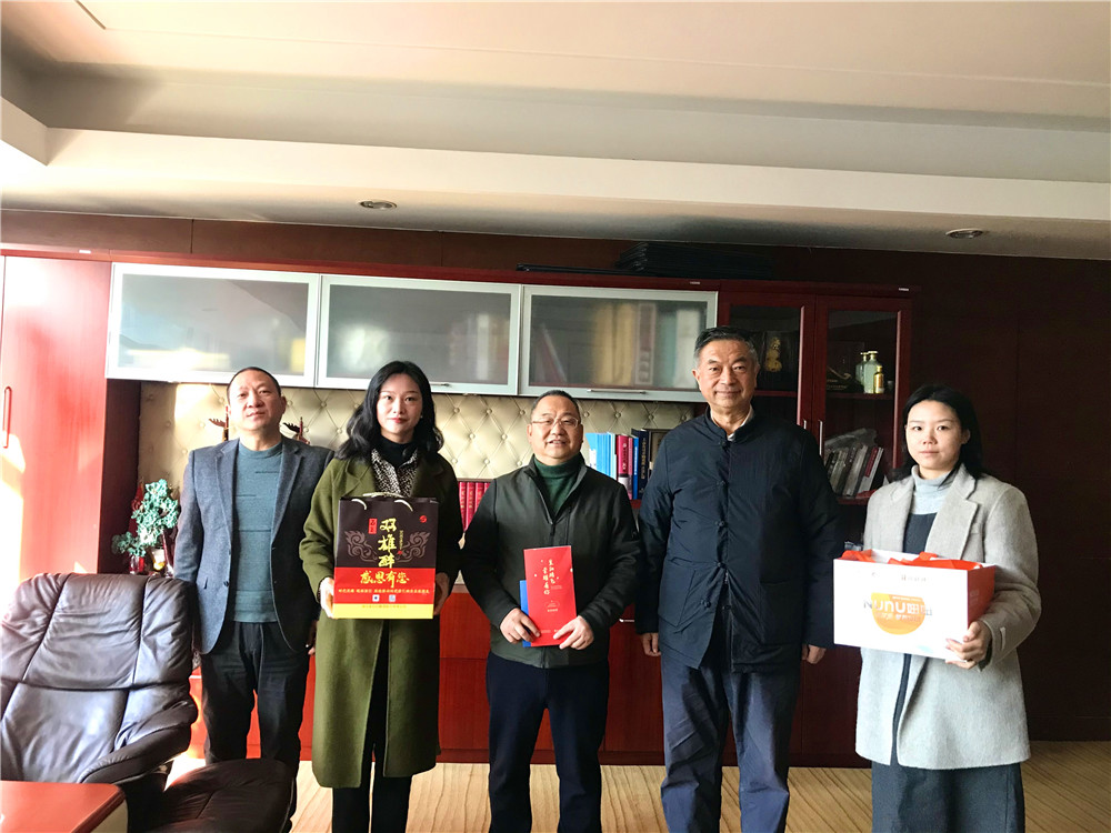 【雙雄醉贊助襄陽企業(yè)家暖心工程系列報道】企業(yè)家李文喜、張翰威、張偉等收到暖心生日祝福