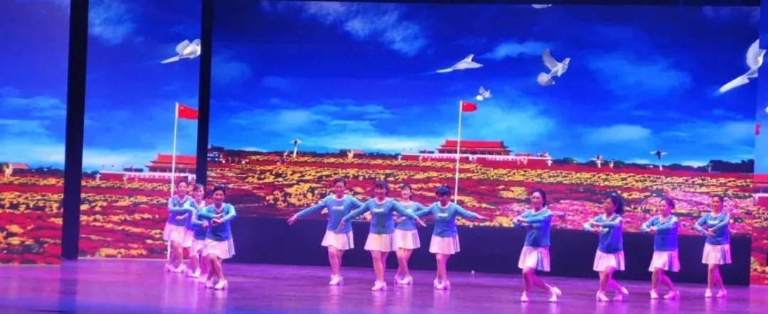 品雙雄醉酒，看廣場(chǎng)舞巔峰對(duì)決！雙雄醉助襄陽(yáng)全民健身活動(dòng)站上新高度！